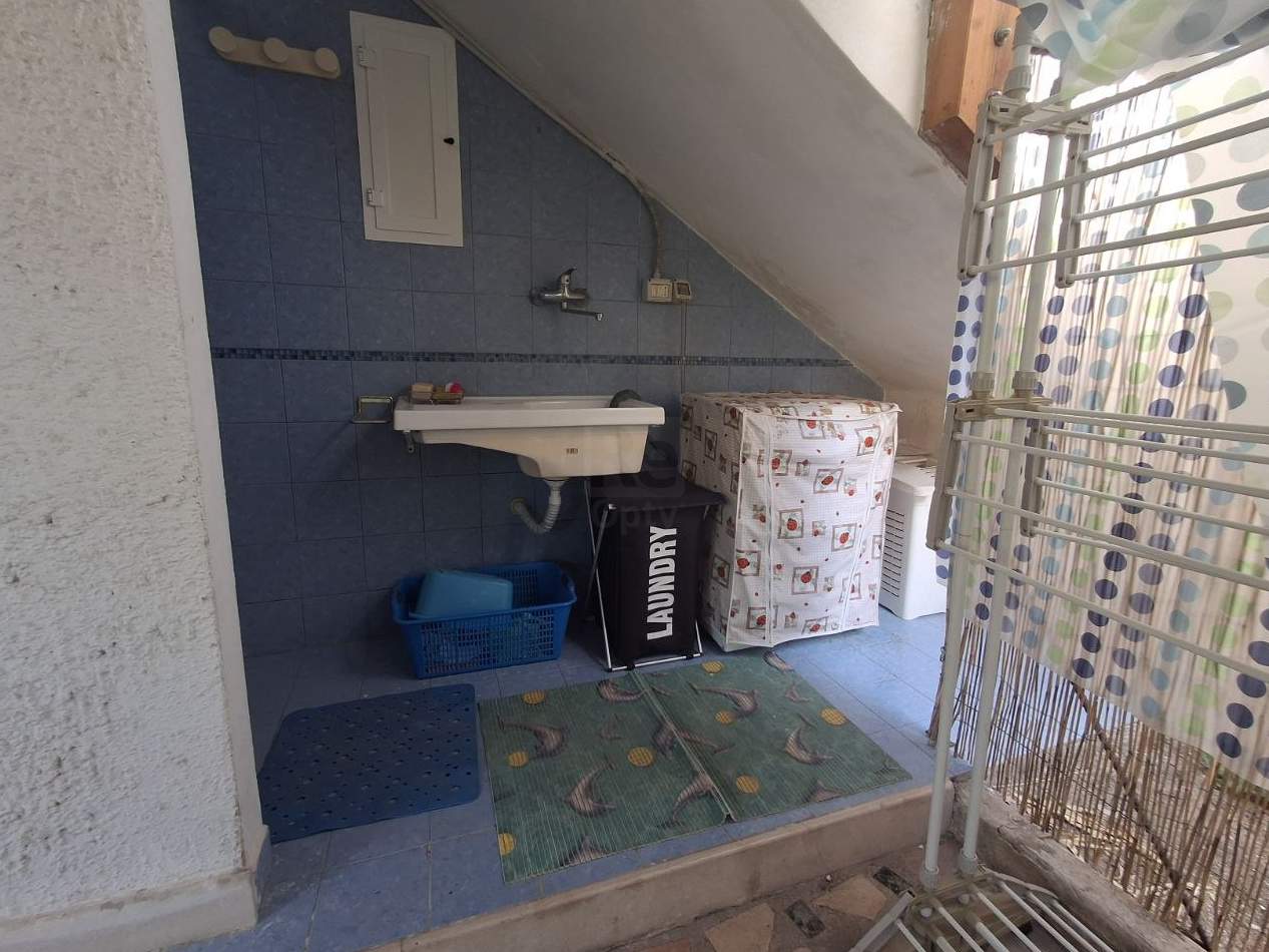 STUPENDO PIANO TERRA CON AMPIO GIARDINO PRIVATO — foto 14